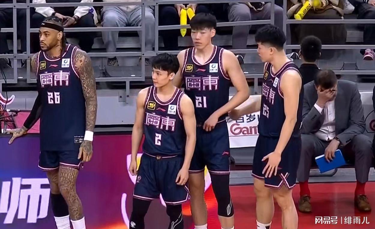 开云APP下载地址-挤走崔永熙？广东队扶正“暴力三号位”，杜锋终于迎来争冠底牌！