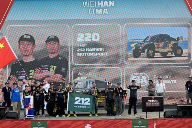 1768667429418073294.jpeg M01_3812.jpeg