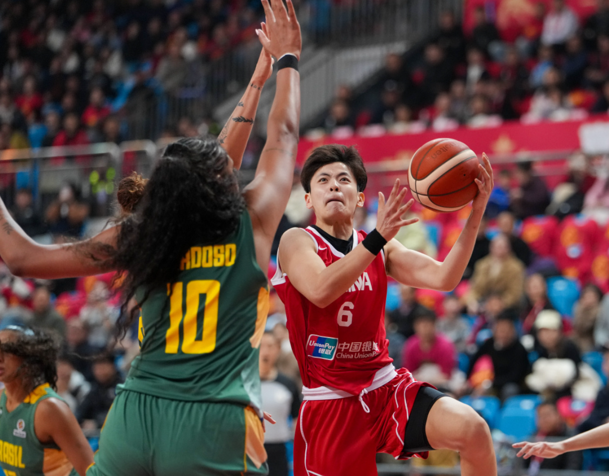 开云APP下载地址-领先19分被追平！险些遭遇逆转，中国女篮问题很多